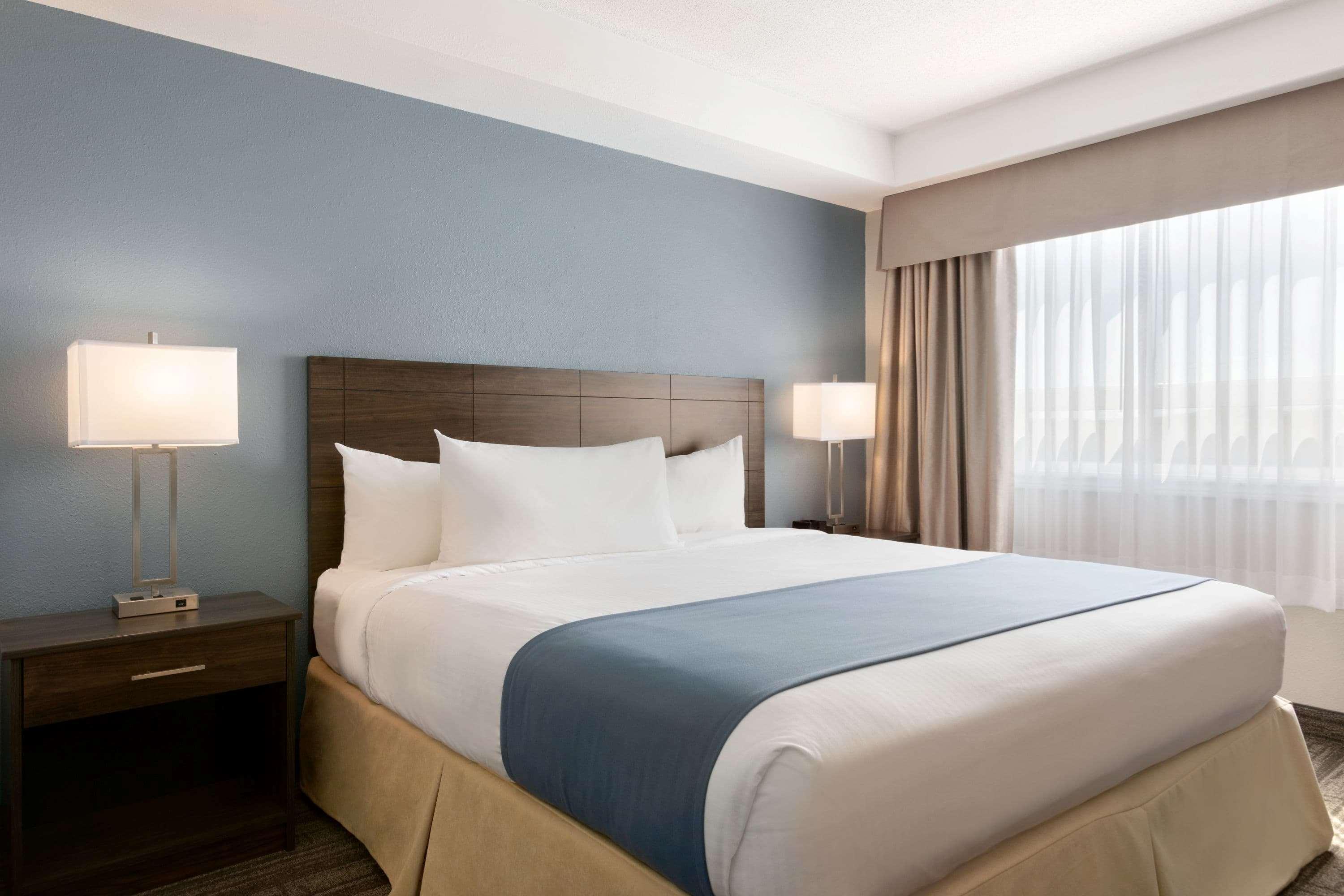 Travelodge Suites By Wyndham New Glasgow Exterior photo